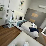 Luxury Riverside Panorama Apartamento *