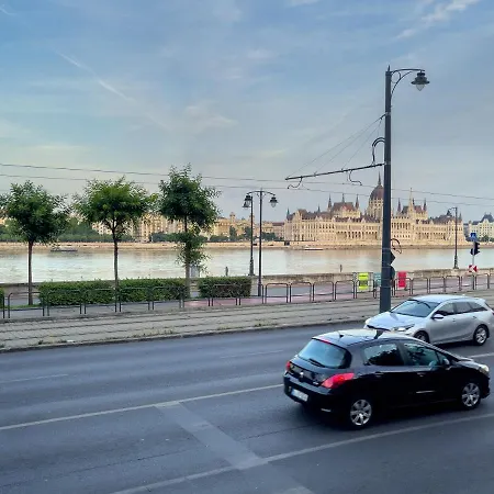Luxury Riverside Panorama * Budapesta
