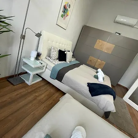 Luxury Riverside Panorama Apartament *