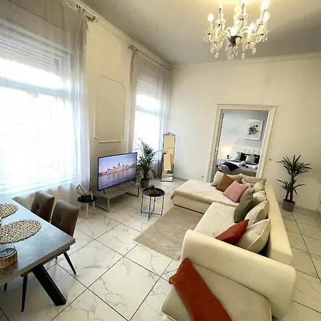 Appartement Luxury Riverside Panorama Boedapest