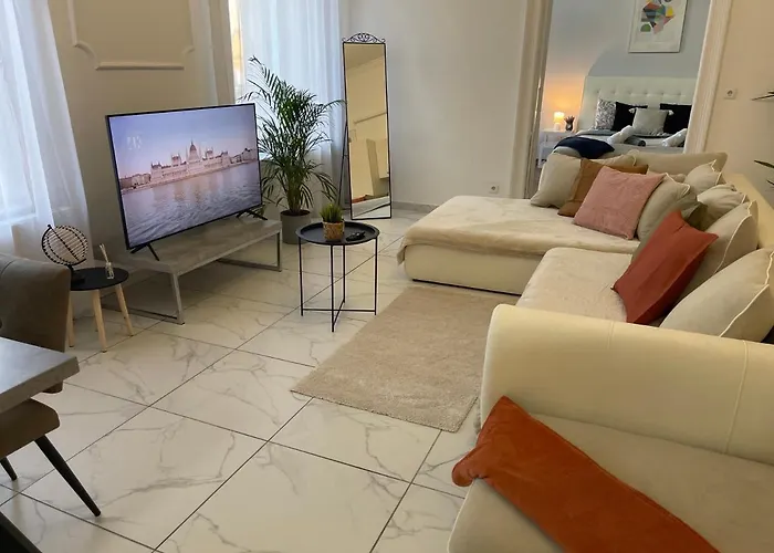 Luxury Riverside Panorama Apartament Budapesta