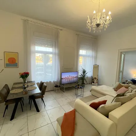 Luxury Riverside Panorama * بودابست