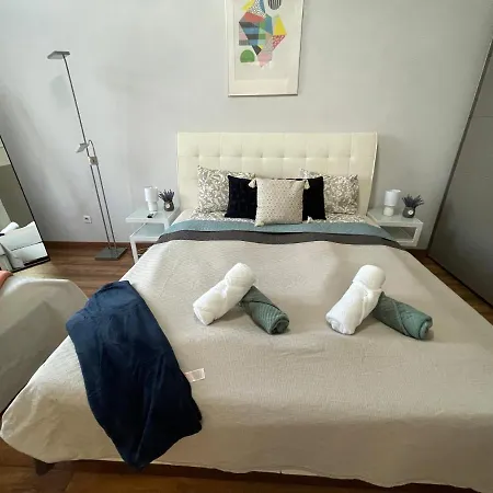 Apartment Luxury Riverside Panorama